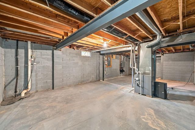 1143 Insco Loop, Blacklick, OH 43004
