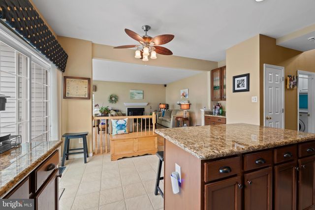 2129 RED LEAF CT, Gambrills, MD 21054