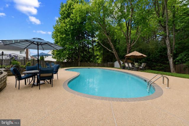2129 RED LEAF CT, Gambrills, MD 21054