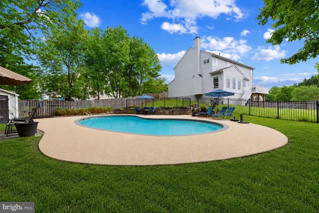 2129 RED LEAF CT, Gambrills, MD 21054