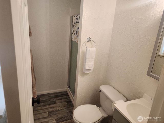 285 Mast Avenue NW, Ocean Shores, WA 98569