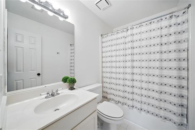 1377 Downington NW Lane, Acworth, GA 30101