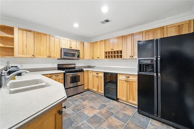 1377 Downington NW Lane, Acworth, GA 30101