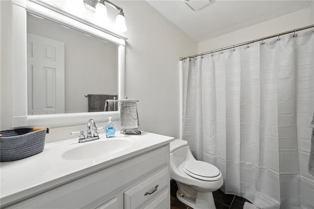 1377 Downington NW Lane, Acworth, GA 30101