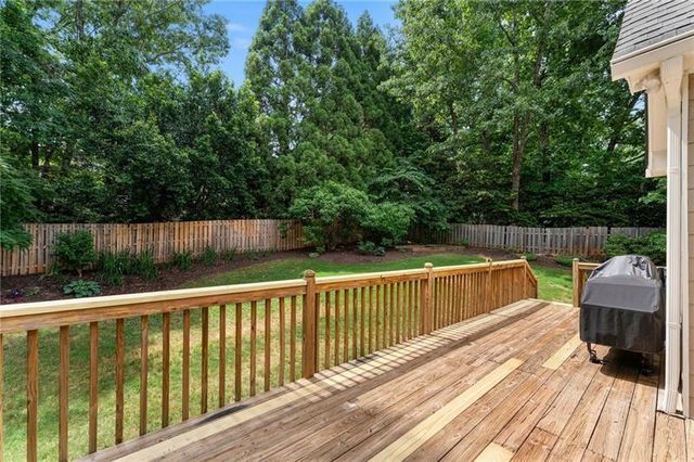 1377 Downington NW Lane, Acworth, GA 30101