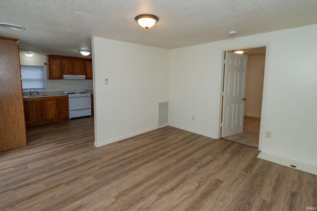 1123 Anderson Street, Elkhart, IN 46514