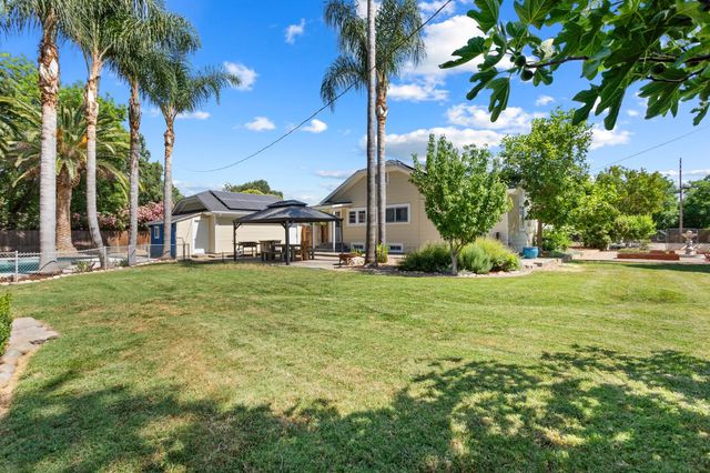 5119 E Foppiano Ln, Stockton, CA 95212