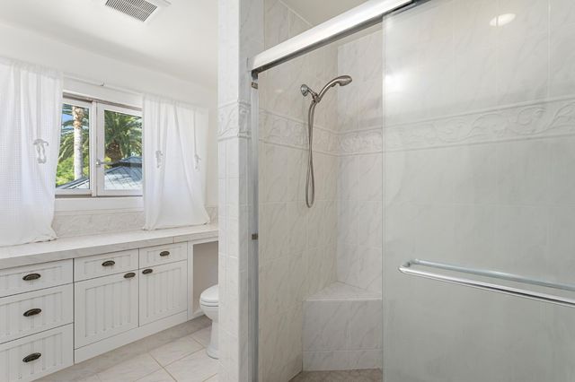 5119 E Foppiano Ln, Stockton, CA 95212