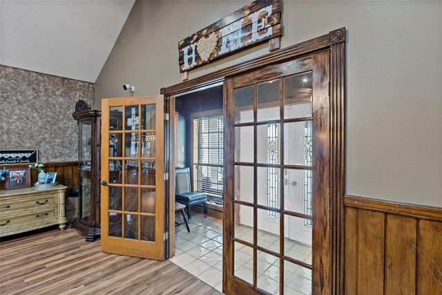 1314 N Tammye Lane, Madisonville, TX 77864