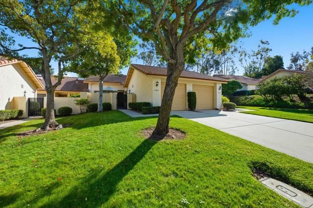 17859 Avenida Alozdra, Rancho Bernardo (san Diego), CA 92128