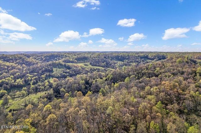 1624 Bartlett Hollow Rd, Petersburg, TN 37144