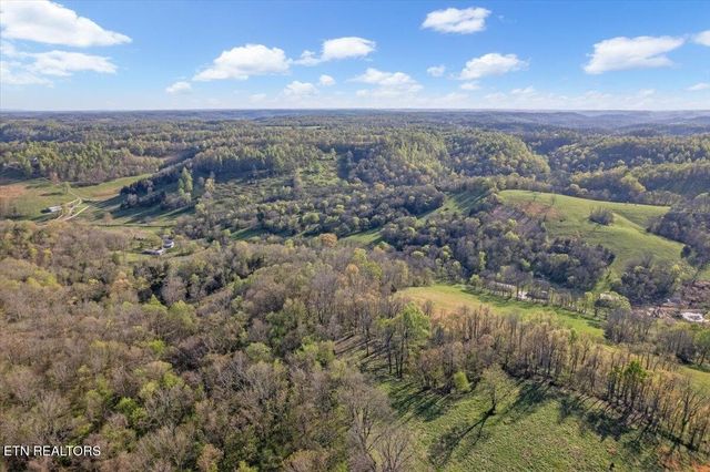1624 Bartlett Hollow Rd, Petersburg, TN 37144