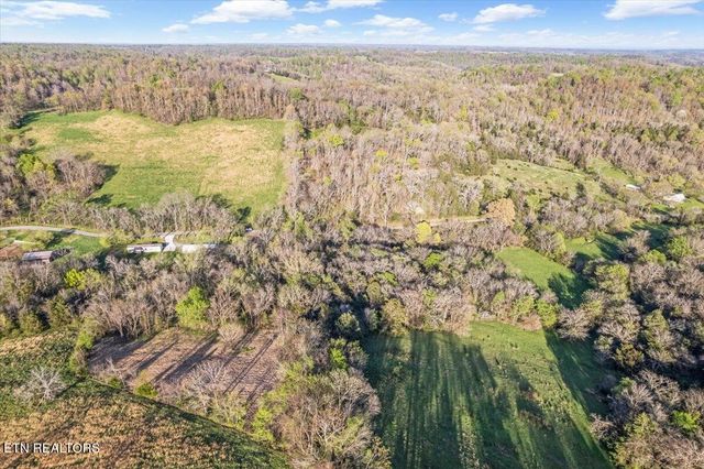 1624 Bartlett Hollow Rd, Petersburg, TN 37144