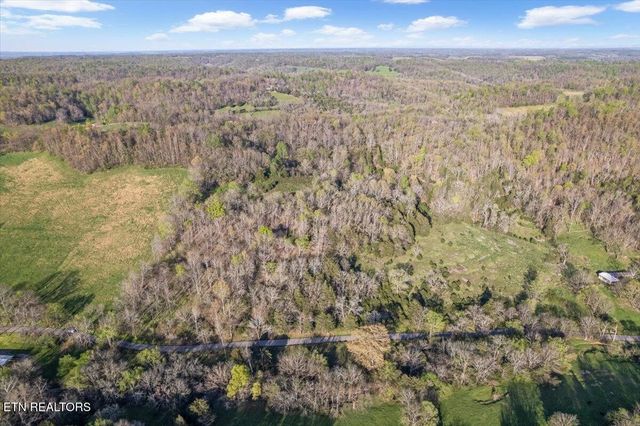 1624 Bartlett Hollow Rd, Petersburg, TN 37144