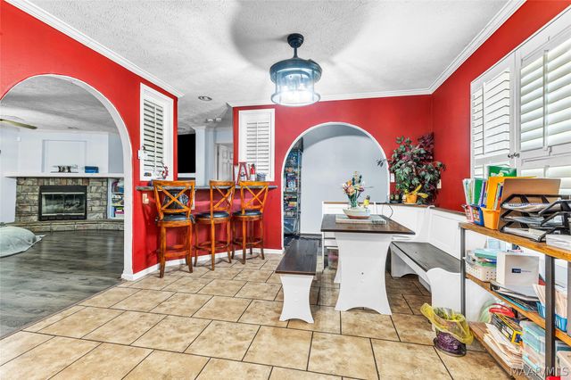 15 Spring Valley Road, Valley Grande, AL 36701