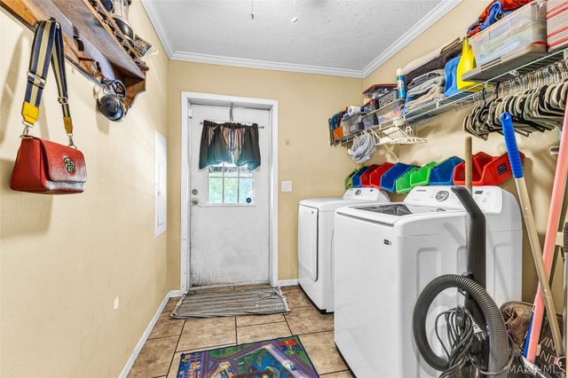 15 Spring Valley Road, Valley Grande, AL 36701