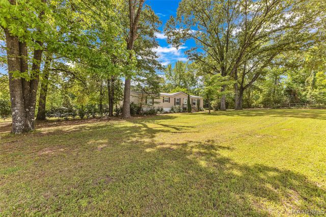 15 Spring Valley Road, Valley Grande, AL 36701