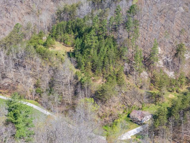 421 Stinson Branch Road, West Liberty, KY 41472