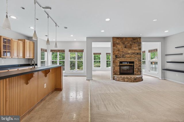 2910 MERCHANT CT, Waldorf, MD 20603