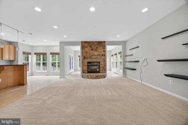 2910 MERCHANT CT, Waldorf, MD 20603