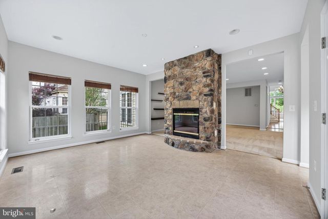 2910 MERCHANT CT, Waldorf, MD 20603