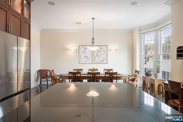 1602 Center Avenue B, Fort Lee, NJ 07024