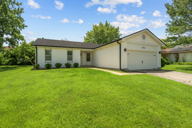 752 N Brookdale Drive, Schaumburg, IL 60194