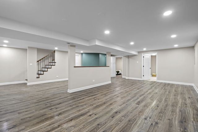 752 N Brookdale Drive, Schaumburg, IL 60194