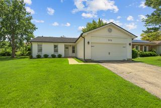752 N Brookdale Drive, Schaumburg, IL 60194