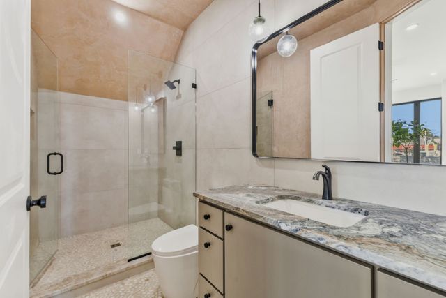 106 Grizzard Ave Apt 1, Nashville, TN 37207