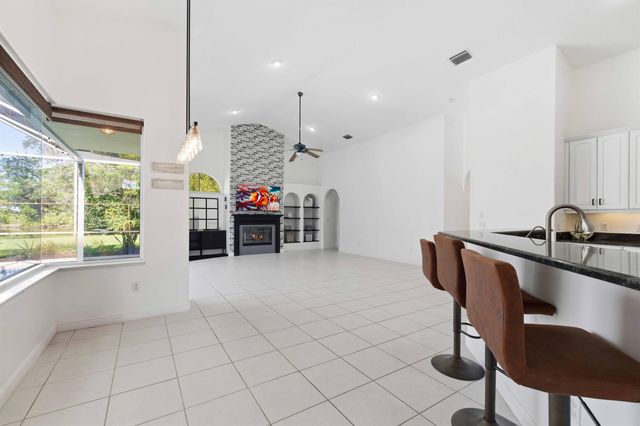 1043 SW Pigeon Plum Way, Palm City, FL 34990