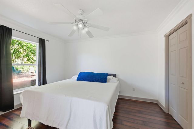 1043 SW Pigeon Plum Way, Palm City, FL 34990