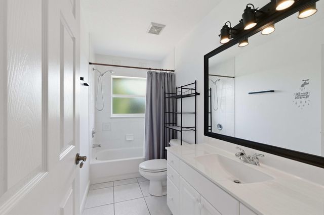 1043 SW Pigeon Plum Way, Palm City, FL 34990