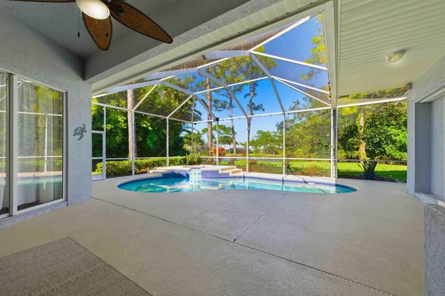 1043 SW Pigeon Plum Way, Palm City, FL 34990