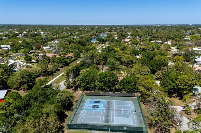 1043 SW Pigeon Plum Way, Palm City, FL 34990