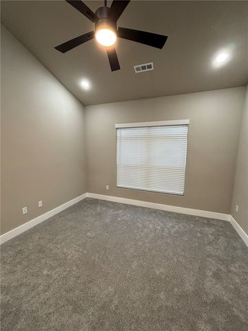 470 Azurite Road, Centerton, AR 72719