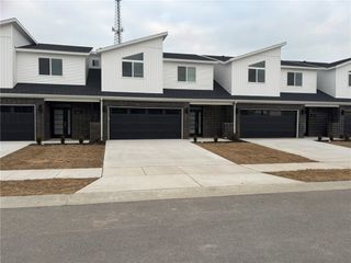 470 Azurite Road, Centerton, AR 72719