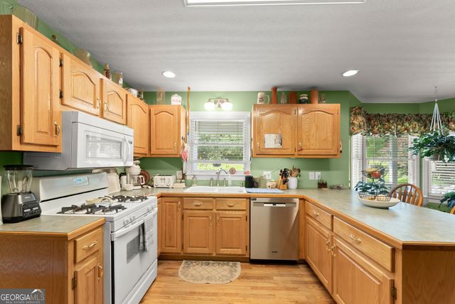 1494 The Orchard Road, Clarkesville, GA 30523