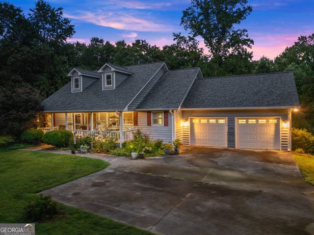 1494 The Orchard Road, Clarkesville, GA 30523