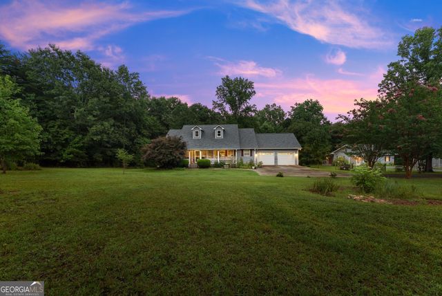 1494 The Orchard Road, Clarkesville, GA 30523