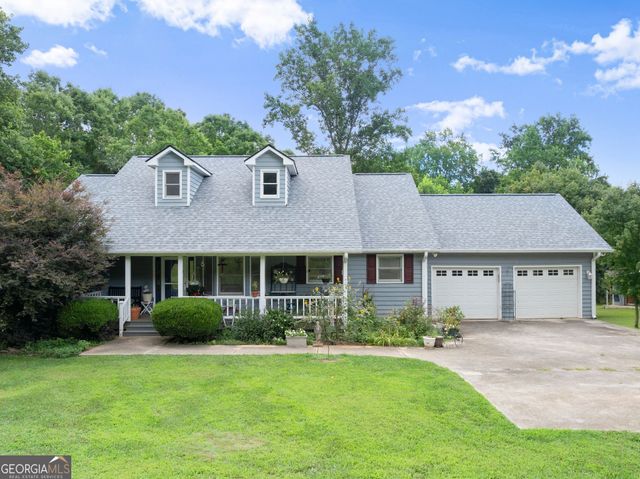 1494 The Orchard Road, Clarkesville, GA 30523