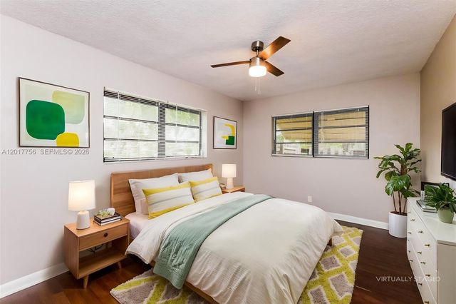 830 E Evanston Cir, Fort Lauderdale, FL 33312