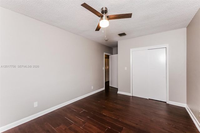 830 E Evanston Cir, Fort Lauderdale, FL 33312