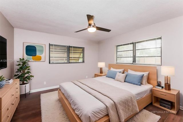 830 E Evanston Cir, Fort Lauderdale, FL 33312
