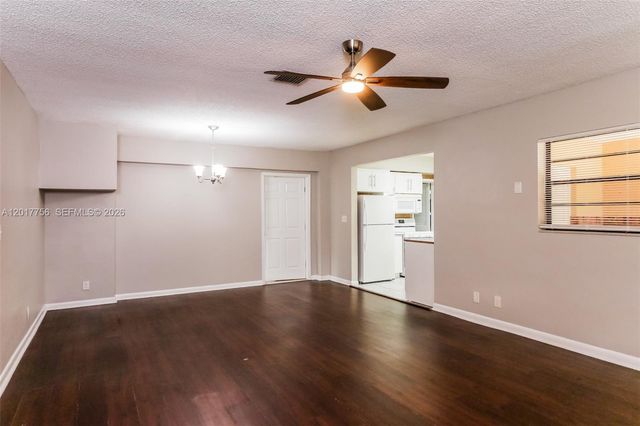 830 E Evanston Cir, Fort Lauderdale, FL 33312