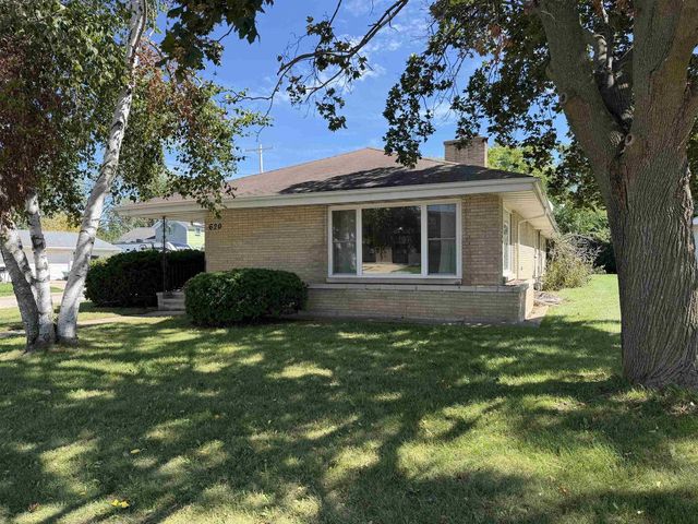 620 REED STREET, Neenah, WI 54956