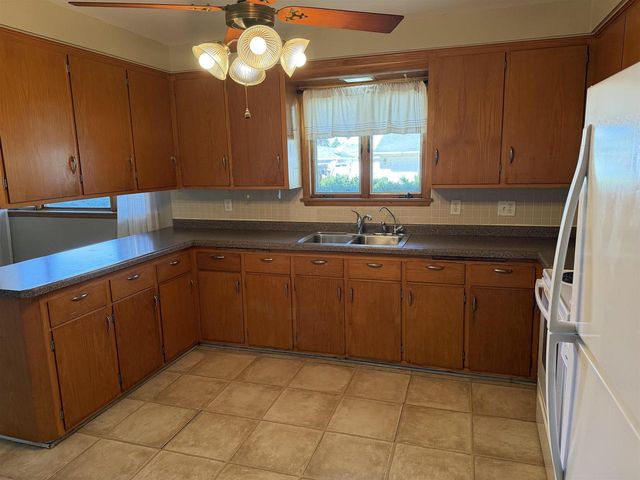 620 REED STREET, Neenah, WI 54956