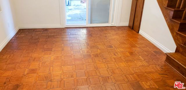 7544 Flight Avenue, Los Angeles, CA 90045