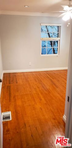 7544 Flight Avenue, Los Angeles, CA 90045