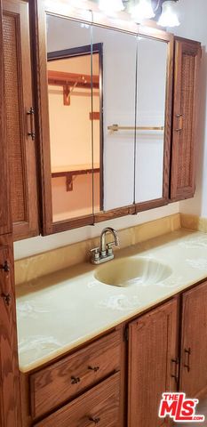 7544 Flight Avenue, Los Angeles, CA 90045